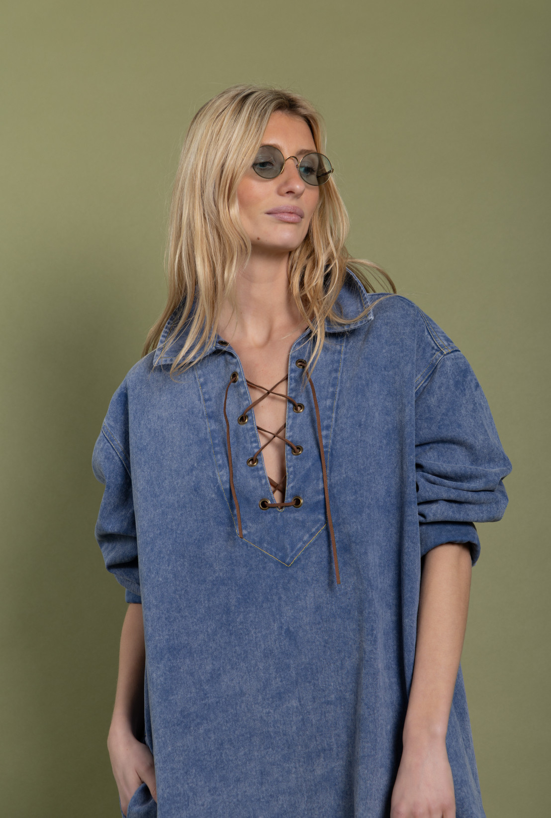 Robe Higgins Bleached Blue
